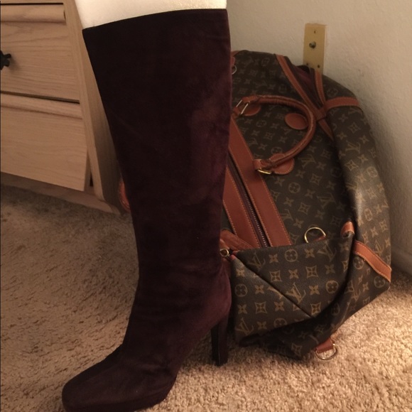 Women’s Boots - Picture 3 of 6